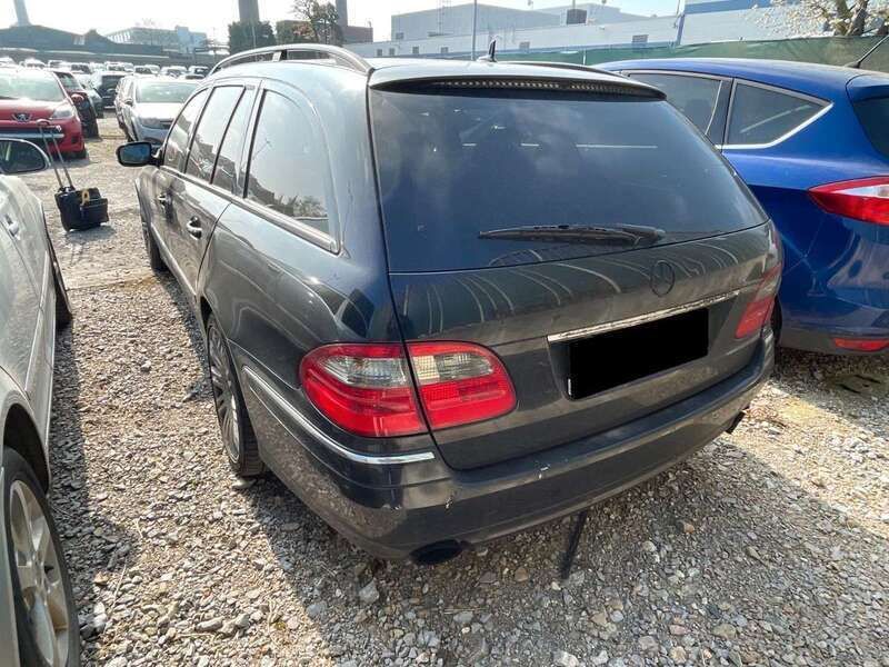 Gebraucht Mercedes E320 Sport 224 PS (164 kW) 2008 Schwarz Kombi