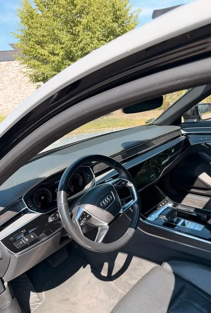 Gebraucht Audi A8 Ambiente 286 PS (210 kW) 2019 Grau Limousine