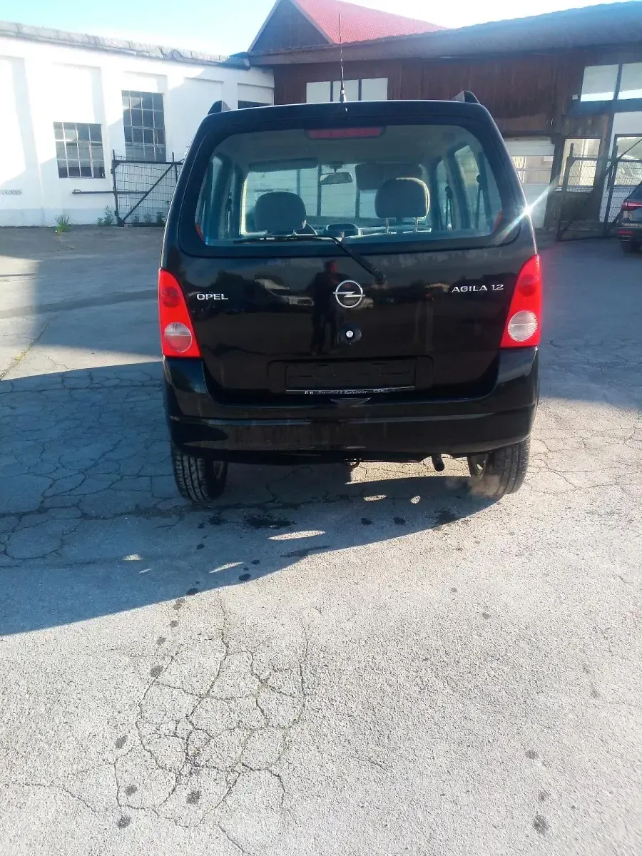 Gebraucht Opel Agila 70 PS (51 kW) 2001 Schwarz Van / Kleinbus