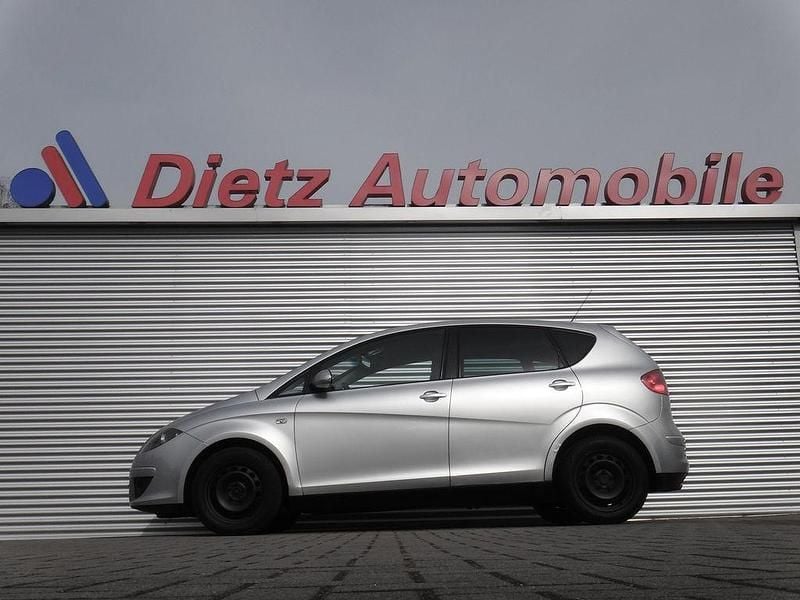 Gebraucht Seat Altea 102 PS (75 kW) 2005 Silber (metallic) Van / Kleinbus