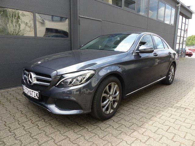 Tenoritgrau Gebraucht 2015 Mercedes C180 Avantgarde Limousine | 19.990 € (Etwas zu teuer) - Bild 1/4