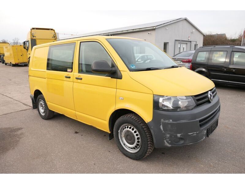 Gebraucht VW T5 84 PS (61 kW) 2010 Ginstergelb r1032 Van