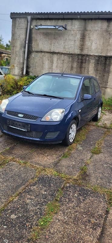 Blau Gebraucht 2008 Ford Fiesta Kleinwagen | 1.750 € (Fairer Preis) - Bild 1/4