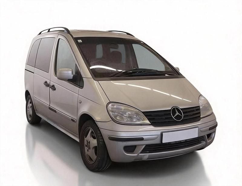 Silber Gebraucht 2002 Mercedes Vaneo Van / Kleinbus | 700 € (Superpreis) - Bild 1/4