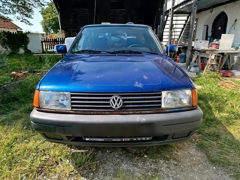 Blau Gebraucht 1993 VW Polo Edition Kombi | 999 € - Bild 1/4