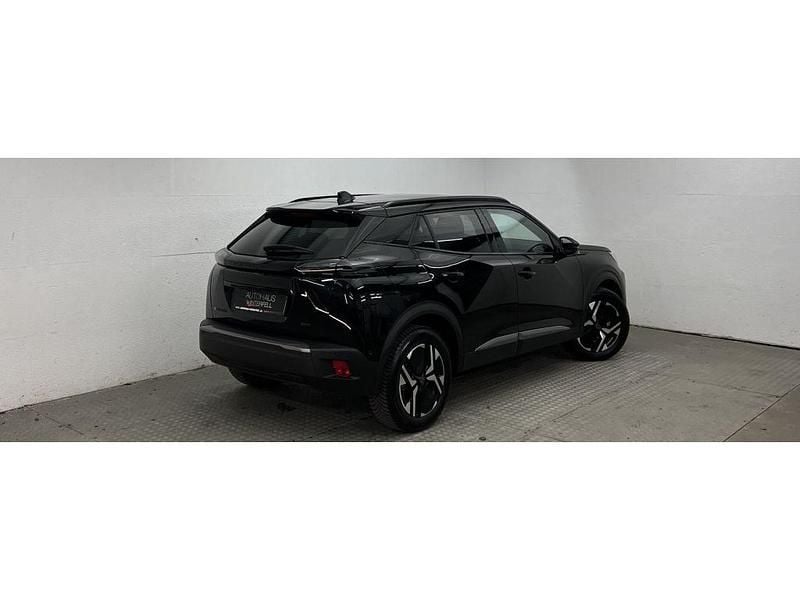 Gebraucht Peugeot e-2008 GT 114 kW (156 PS) 2024 Perla nera schwarz (metallic) SUV