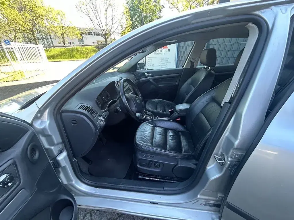 Gebraucht Skoda Octavia Elegance 116 PS (85 kW) 2005 Silber Limousine