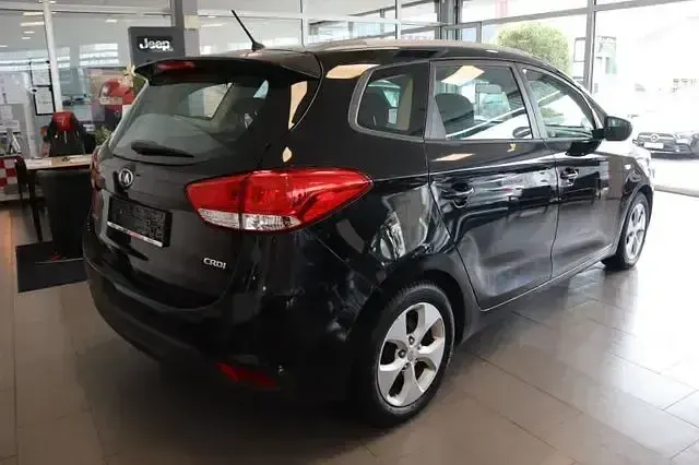 Gebraucht Kia Carens Edition 7 136 PS (100 kW) 2013 Cassisschwarz met. Van / Kleinbus