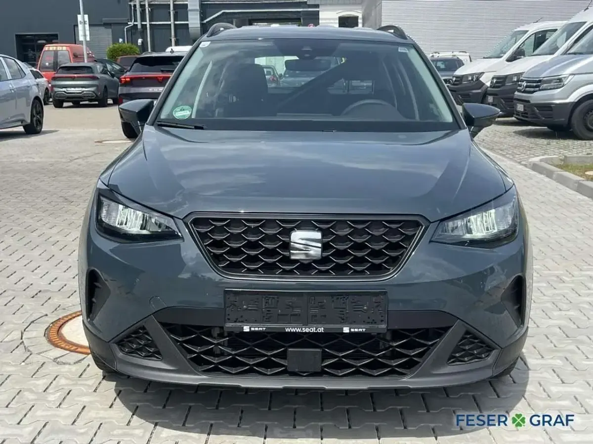 Gebraucht Seat Arona Reference 95 PS (69 kW) 2025 Blau SUV