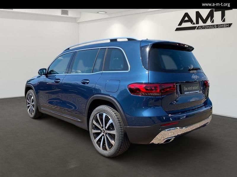 Gebraucht Mercedes GLB250 Progressive 224 PS (164 kW) 2021 Blau metallic SUV