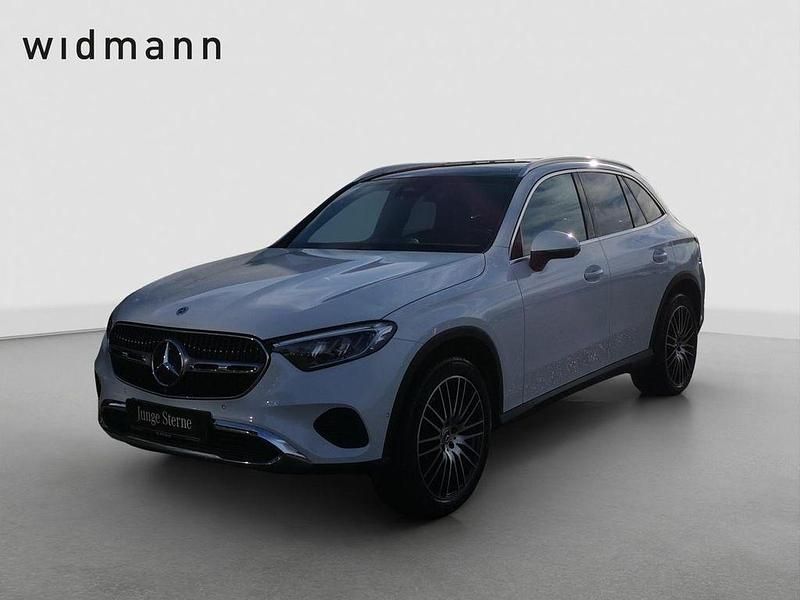 Manufaktur opalithweiss bright Gebraucht 2024 Mercedes GLC220 SUV | 52.850 € (Fairer Preis) - Bild 1/4