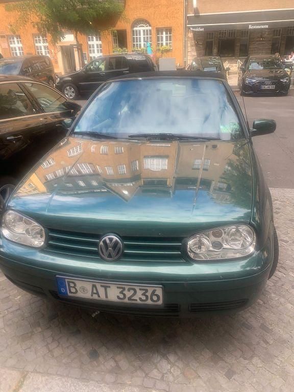 Grün Gebraucht 2002 VW Golf Cabriolet Cabrio | 2.500 € (Superpreis) - Bild 1/4