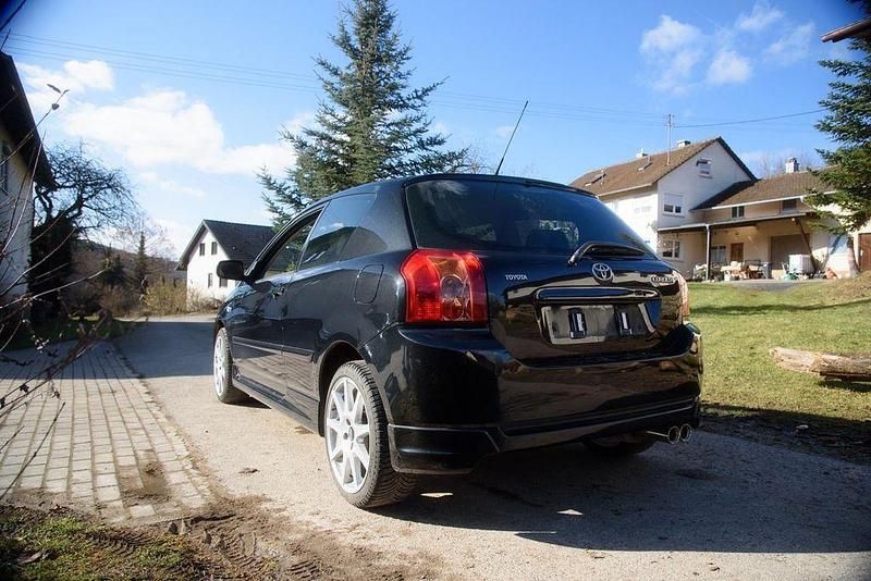Gebraucht Toyota Corolla Luna 110 PS (80 kW) 2004 Schwarz Limousine