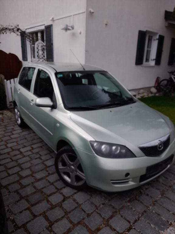 Gebraucht Mazda 2 Active 80 PS (58 kW) 2006 Grau Kleinwagen