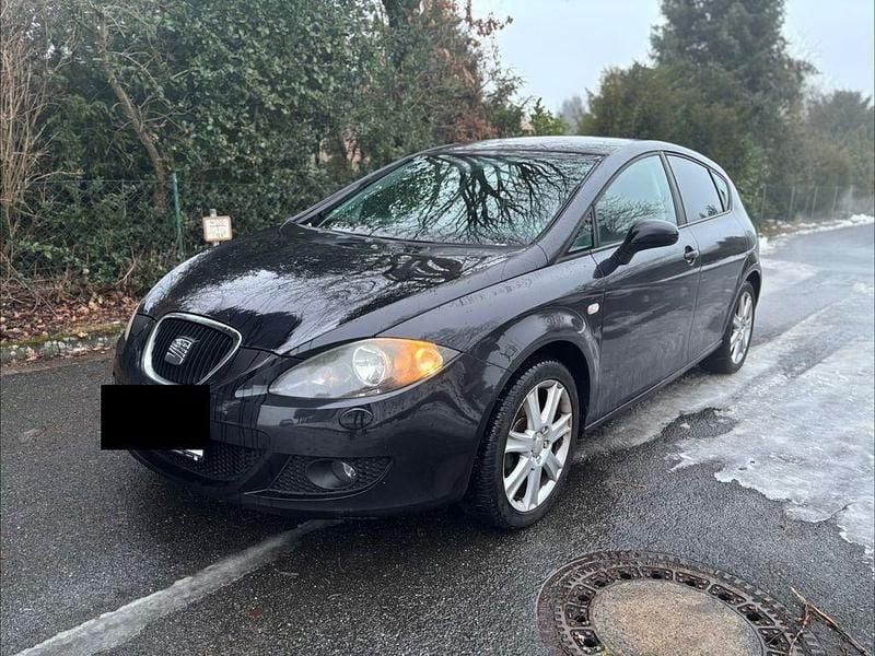 Schwarz Gebraucht 2008 Seat Leon Comfort Kleinwagen | 3.250 € (Fairer Preis) - Bild 1/4