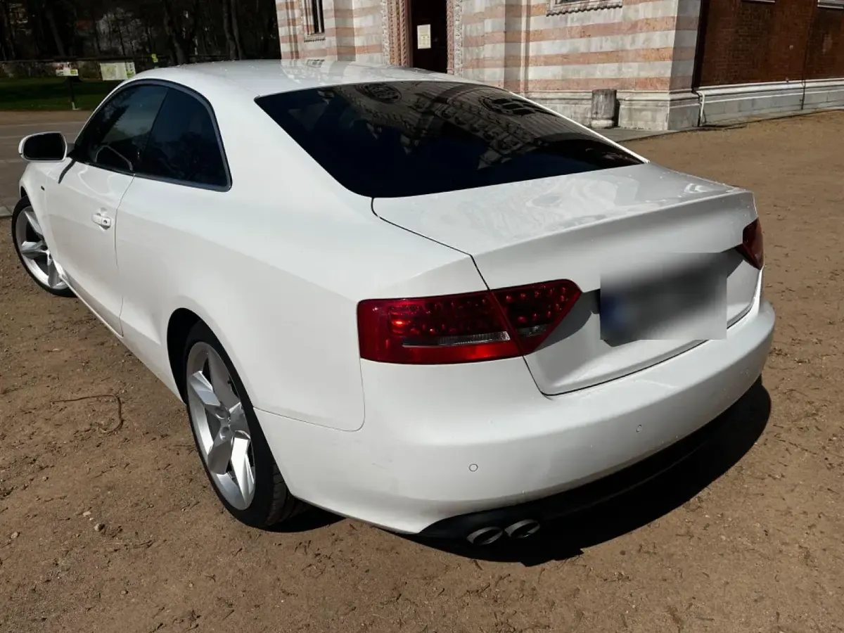 Gebraucht Audi A5 S-Line 170 PS (125 kW) 2010 Weiß Coupé