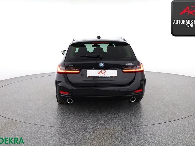Gebraucht BMW 320e Shadowline 204 PS (150 kW) 2022 Schwarz ii Kombi
