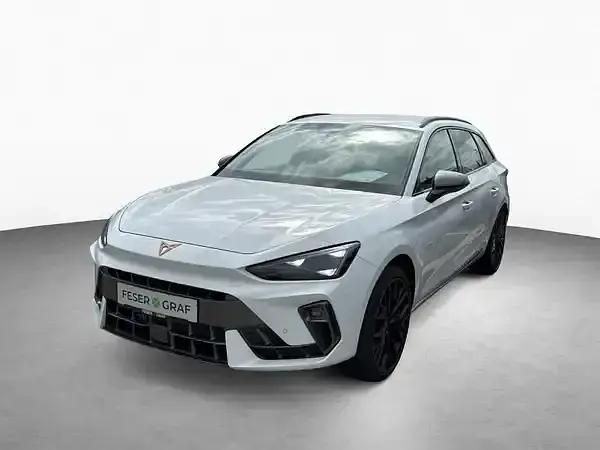 Weiss Neu 2025 Cupra Leon Kombi | 48.740 € (Etwas zu teuer) - Bild 1/4