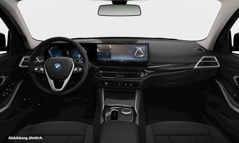 Gebraucht BMW 320e 204 PS (150 kW) 2022 Schwarz ii Limousine