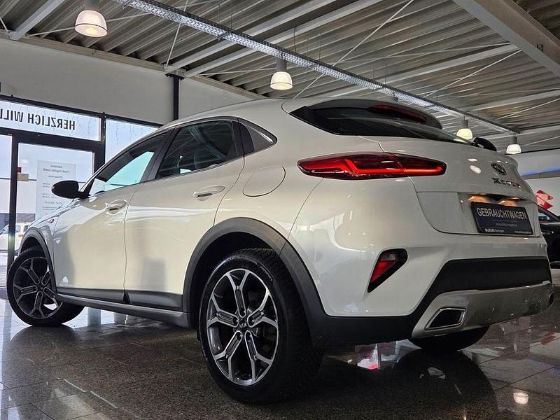 Gebraucht Kia XCeed Vision 160 PS (117 kW) 2021 Weiß SUV