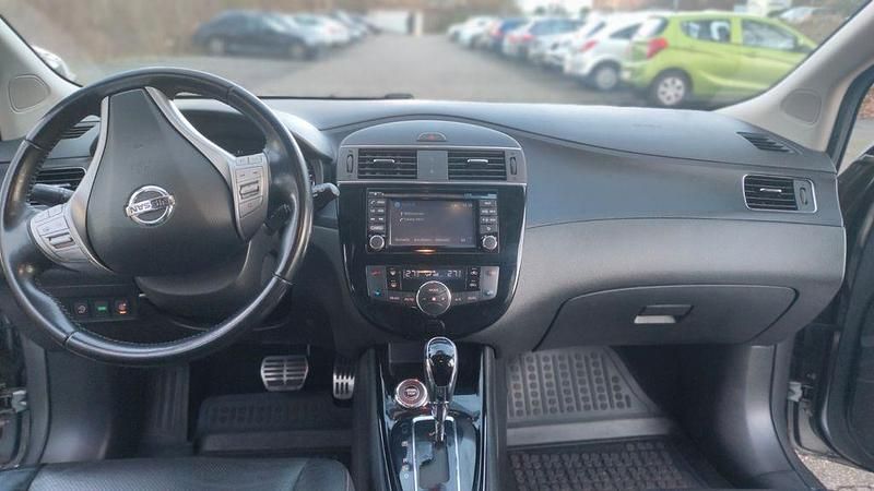 Gebraucht Nissan Pulsar Tekna 116 PS (85 kW) 2016 Grau Kleinwagen