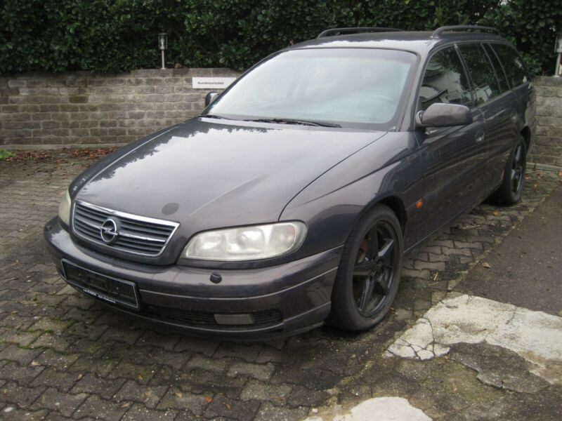 Opel omega b caravan