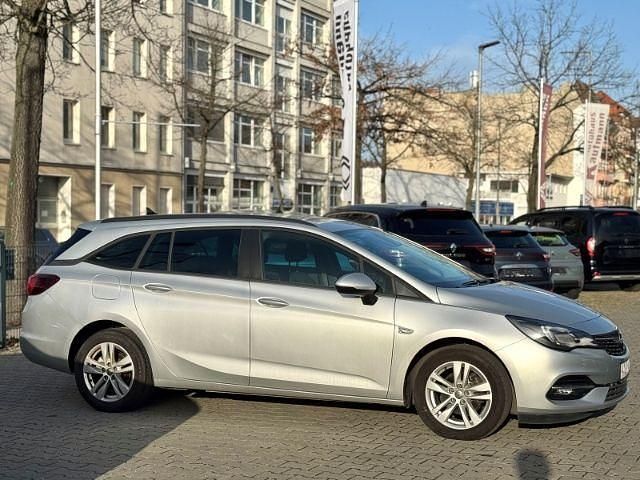 Gebraucht Opel Astra Edition 122 PS (89 kW) 2021 Silber Kombi