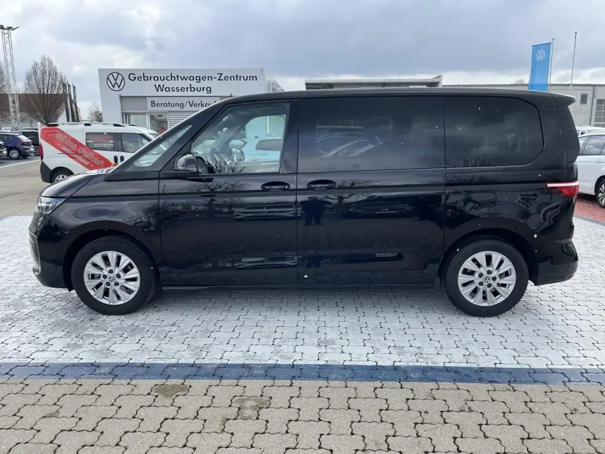 Usata VW Multivan Life 150 CV (110 kW) 2025 Monovolume