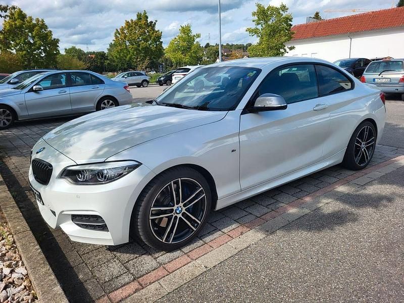 Weiß Gebraucht 2017 BMW M240 M Sport Coupé | 36.500 € (Fairer Preis) - Bild 1/4