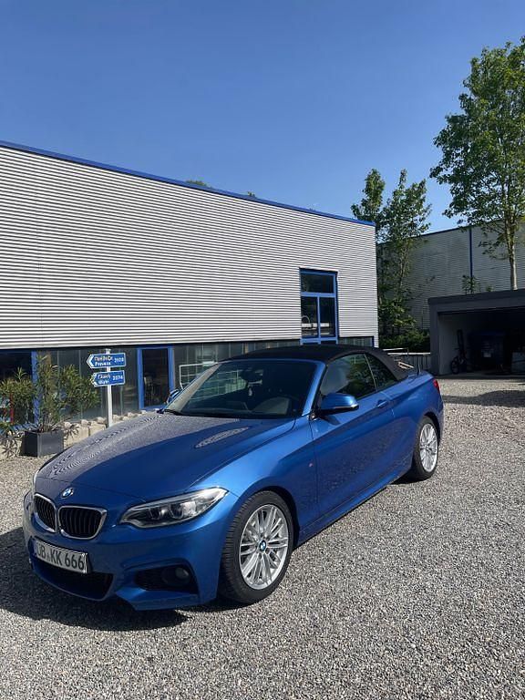 Gebraucht BMW 220 M Sport 190 PS (139 kW) 2015 Blau Cabrio