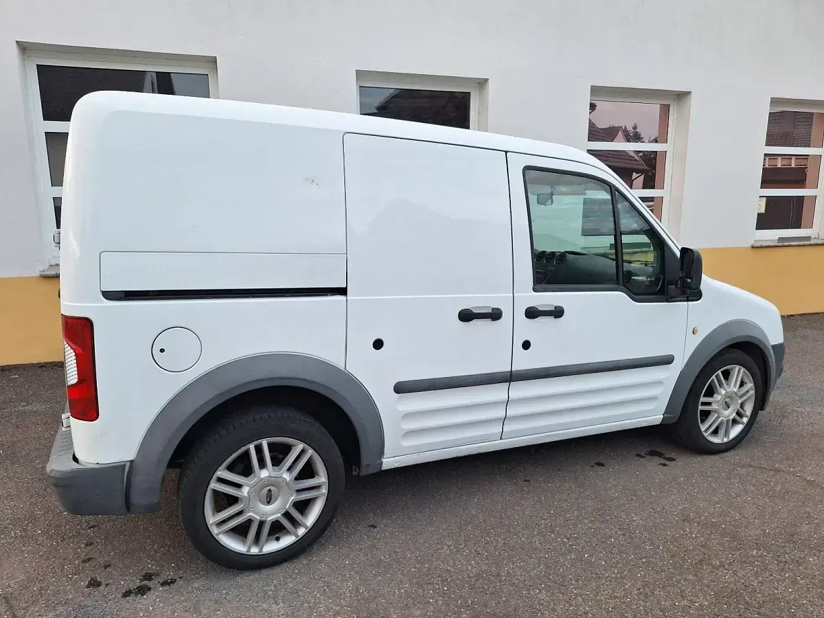 Gebraucht Ford Transit Connect 90 PS (66 kW) 2011 Weiß Van / Kleinbus
