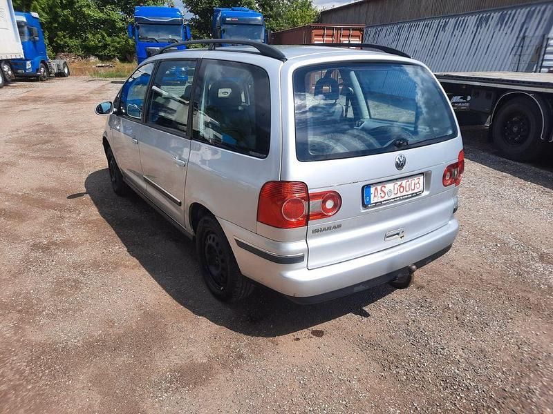 Gebraucht VW Sharan Highline 116 PS (85 kW) 2006 Silber Van / Kleinbus
