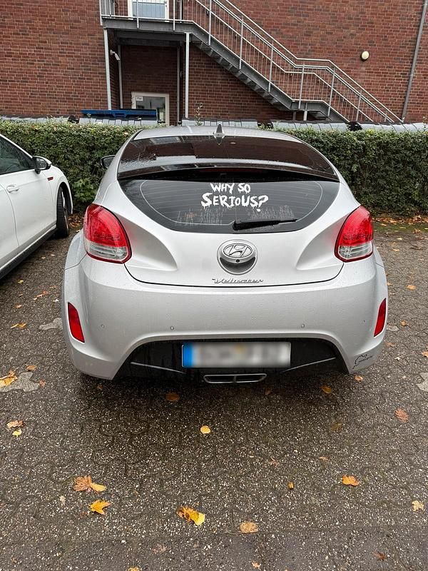 Gebraucht Hyundai Veloster Premium 140 PS (102 kW) 2011 Silber Kleinwagen