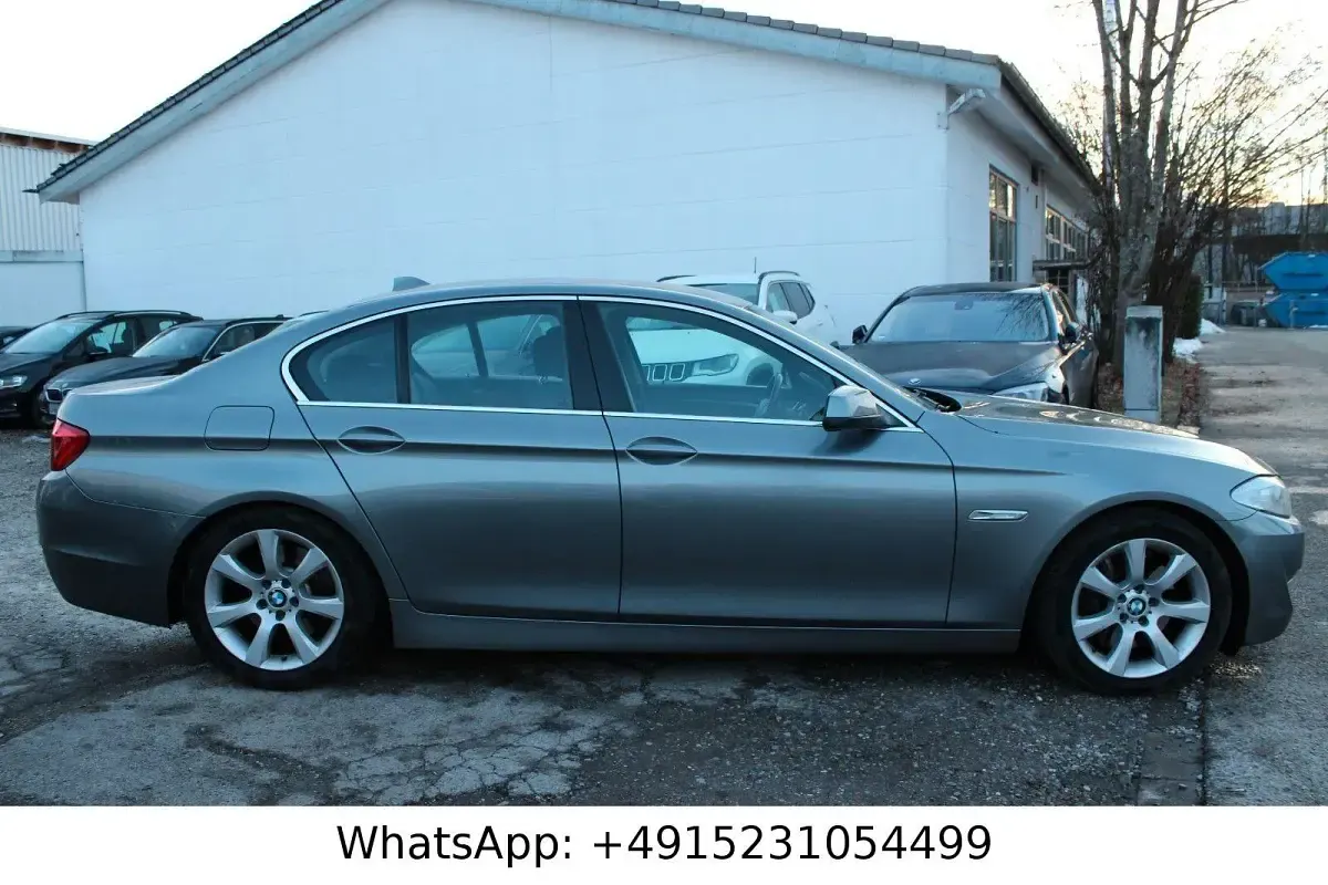 Gebraucht BMW 525 204 PS (150 kW) 2010 Grau Limousine