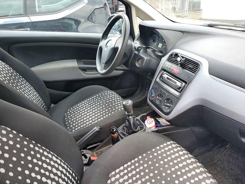 Gebraucht Fiat Punto 65 PS (47 kW) 2005 Schwarz Limousine