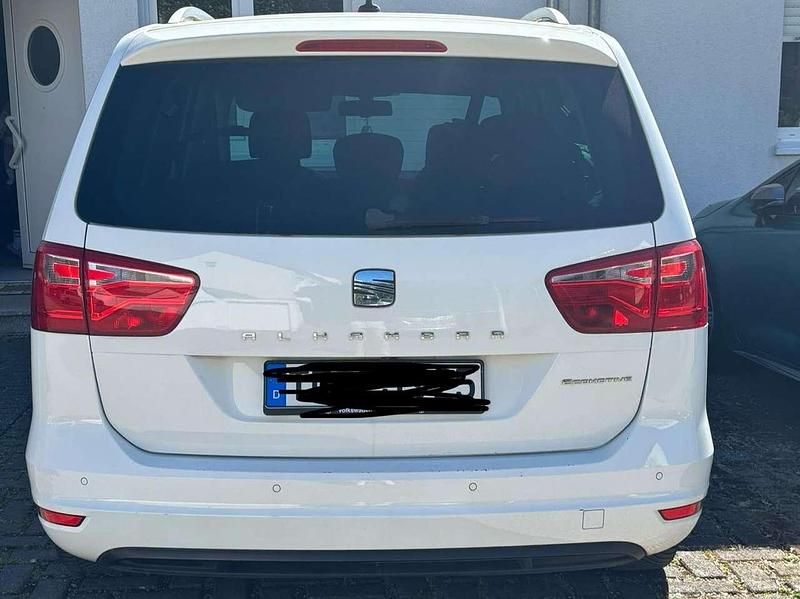 Gebraucht Seat Alhambra Ecomotive 140 PS (102 kW) 2015 Weiß Van / Kleinbus