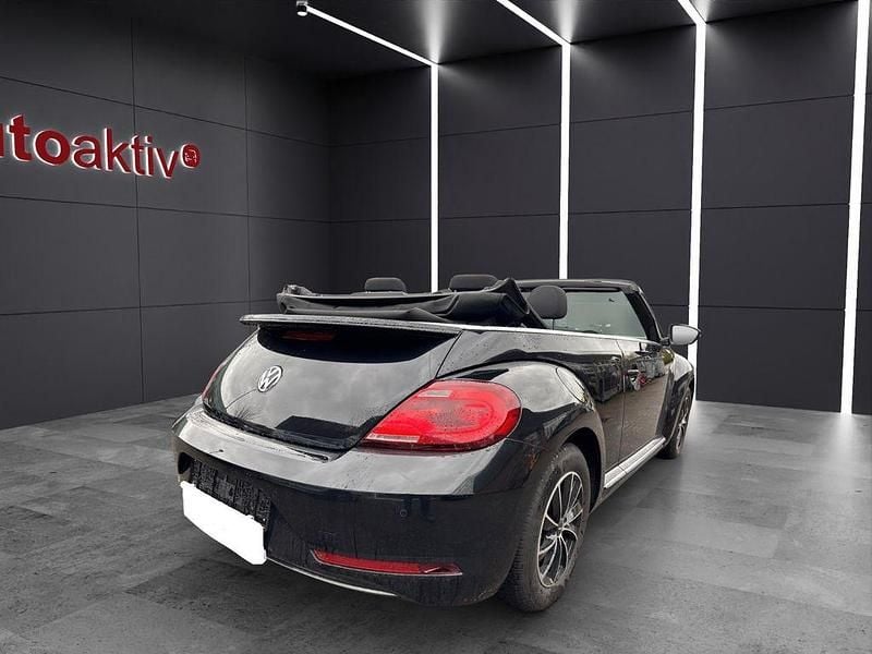 Schwarz Gebraucht 2018 VW Beetle Design Cabrio | 13.490 € (Guter Preis) - Bild 1/3