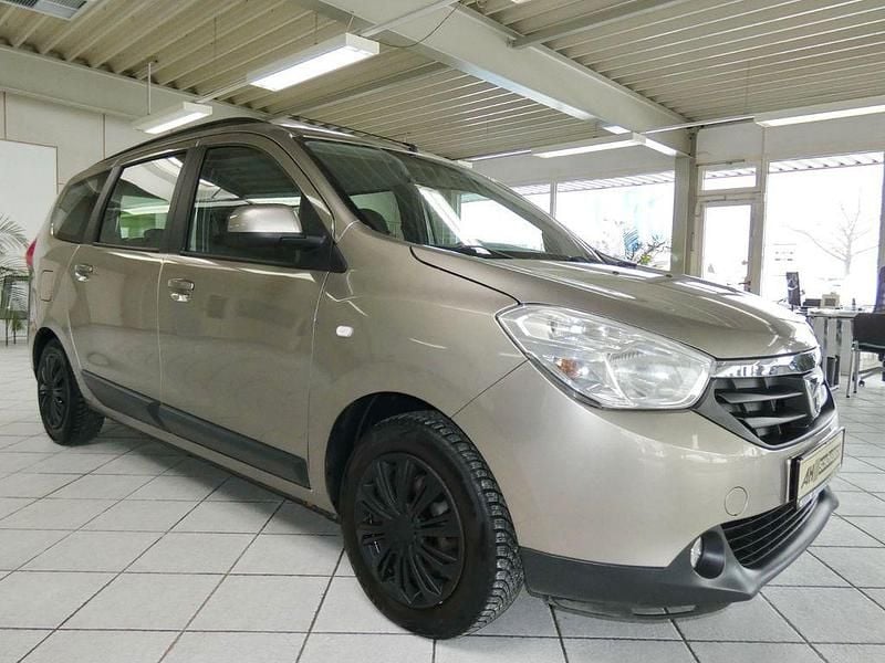 Gebraucht Dacia Lodgy Lauréate 83 PS (61 kW) 2012 Beige Van / Kleinbus