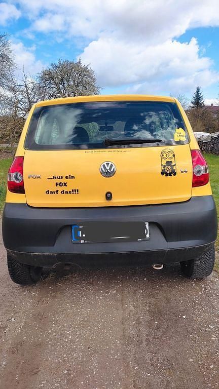Gebraucht VW Fox 75 PS (55 kW) 2007 Gelb Kleinwagen