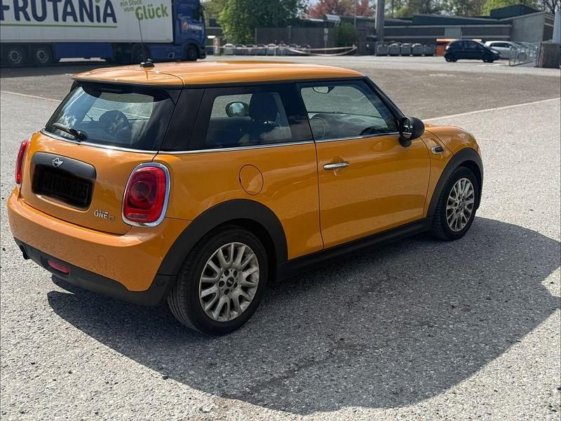 Usado Mini One D 95 HP (69 kW) 2015 Laranja Citadino