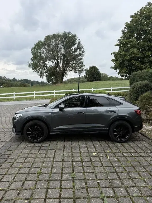 Gebraucht Audi Q3 Sportback S-Line 190 PS (139 kW) 2020 Grau SUV