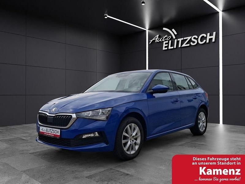 Blau Gebraucht 2021 Skoda Scala Ambition Kleinwagen | 15.990 € (Fairer Preis) - Bild 1/4