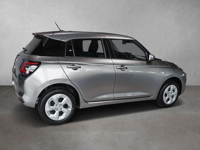 Gebraucht Suzuki Swift Comfort 83 PS (61 kW) 2024 Silber Kleinwagen