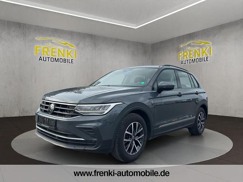 Gebraucht VW Tiguan Life 150 PS (110 kW) 2022 Grau SUV