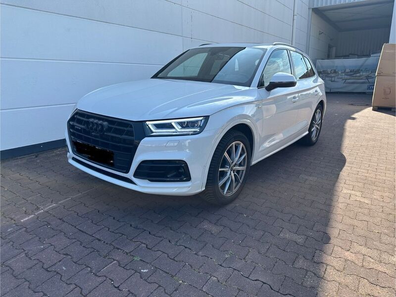 Weiß Gebraucht 2020 Audi Q5 S-Line SUV | 34.500 € (Guter Preis) - Bild 1/4