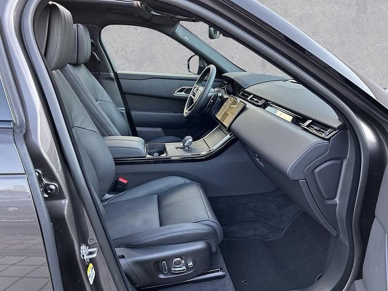 Gebraucht Land Rover Range Rover Velar HSE Dynamic 304 PS (223 kW) 2025 Charente grey SUV