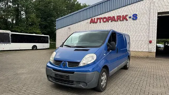 Gebraucht Renault Trafic 90 PS (66 kW) 2012 Blau (blau) Van / Kleinbus