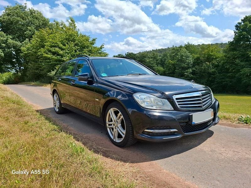 Schwarz Gebraucht 2012 Mercedes C250 Kombi | 7.000 € (Fairer Preis) - Bild 1/4