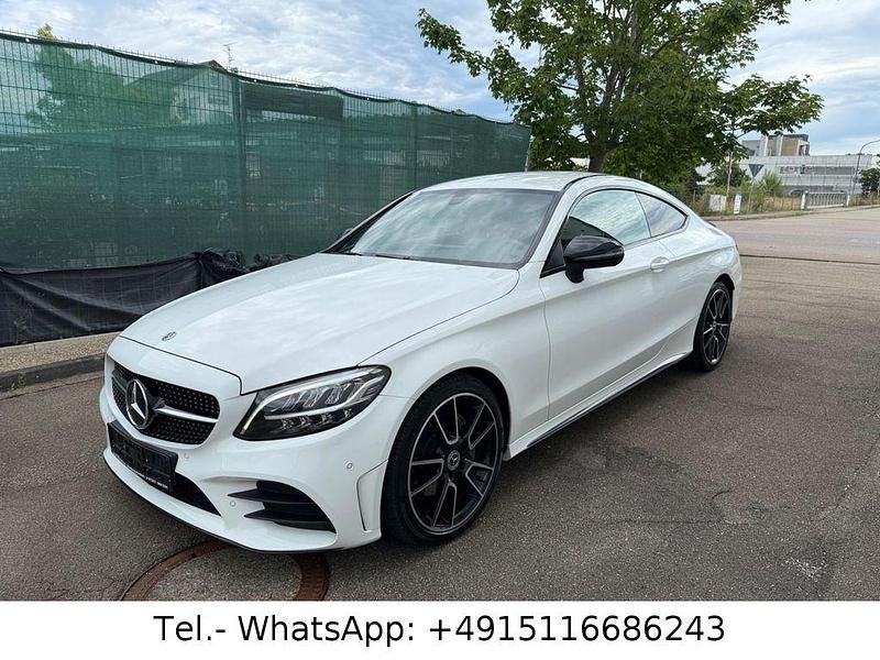 Gebraucht Mercedes C200 AMG 184 PS (135 kW) 2019 Weiß Coupé
