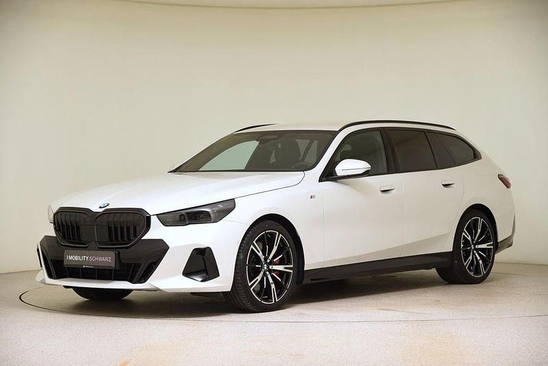 Gebraucht BMW 540 M Sport 286 PS (210 kW) 2025 Weiß Kombi